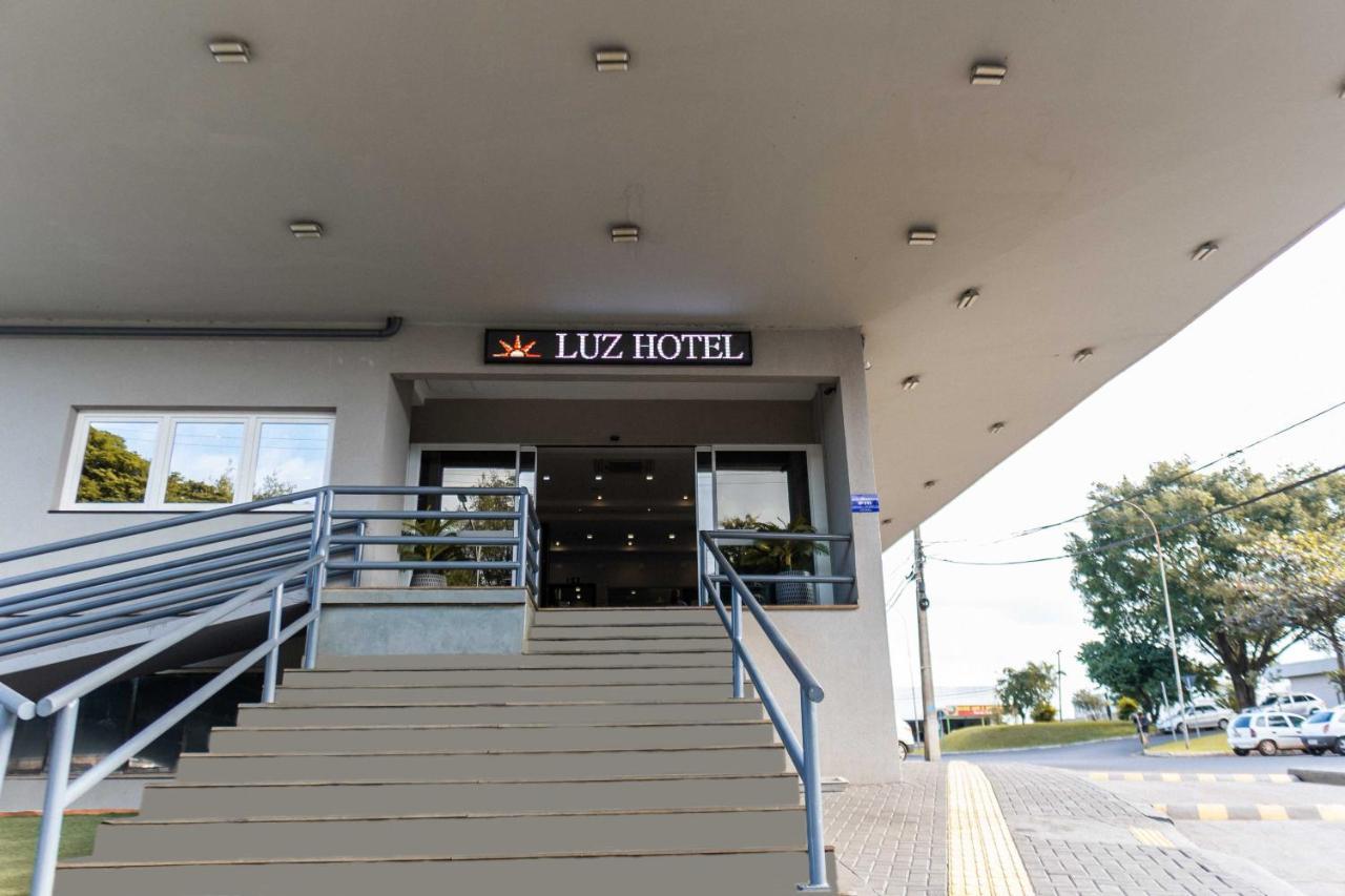 Luz Hotel By Castelo Itaipava Φοζ ντο Ιγκουασού Εξωτερικό φωτογραφία